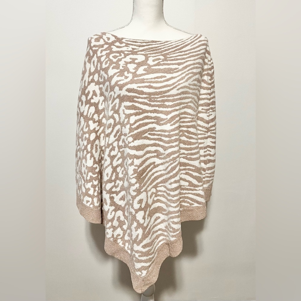 NWOT Barefoot Dreams CozyChic Ultra Lite Poncho Faded Rose Animal Print. OS Plus